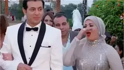 مصطفى شعبان ينهي تعب السنين بحفل زفاف أسطوري والجمهور مصډوم.. شاهدوا كيف ظهر ممسكا بيد عروسته الفنانة الشهيرة!!