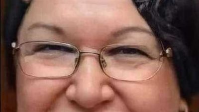 كركريمان.. فنانة بجمال تركي كشفت ألاعيب دجال وعشقت المقالب في الكواليس واعتزلت الفن بعد 12 عاما من أجل رجلين.. صور في الشباب والشيخوخة